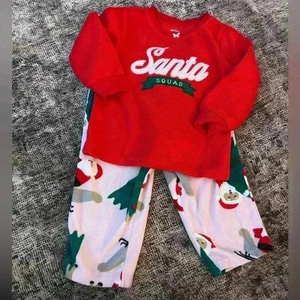 Carter’s Santa Fleece Pajamas 18 Months 🎅🏼